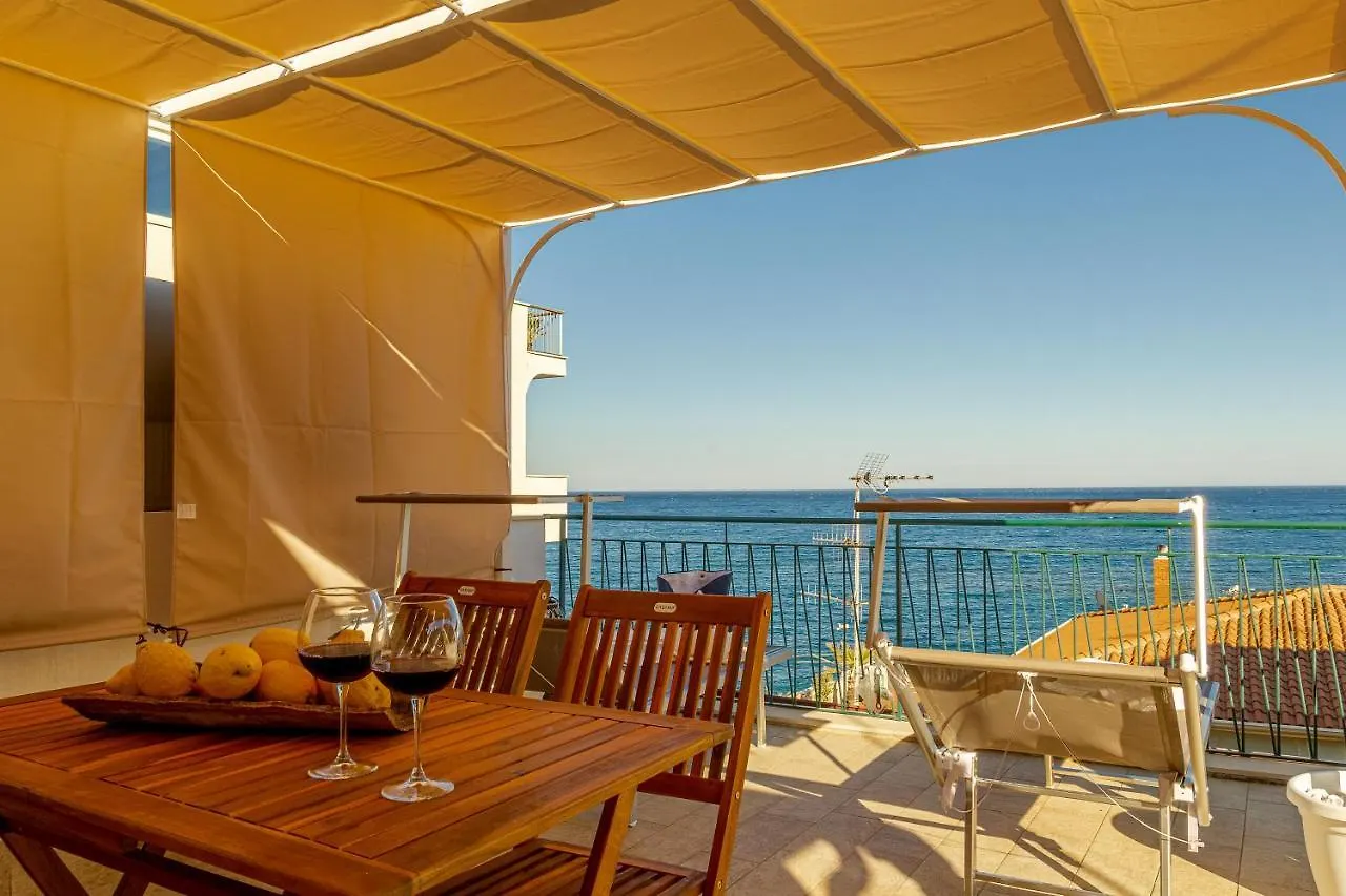 Casa Margot Διαμέρισμα Giardini Naxos Ιταλία